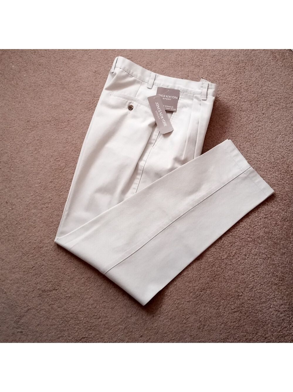 Jones New York Sport Khaki Slacks Size 6